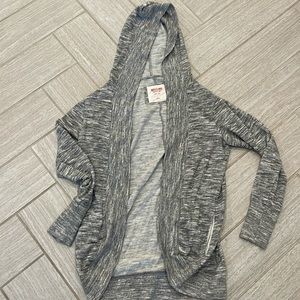 Women’s Mossimo sweatshirt